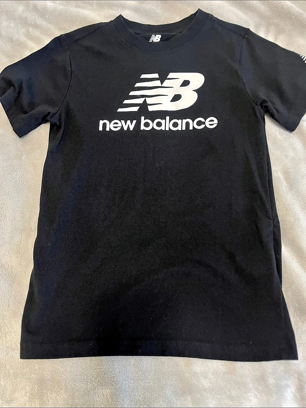 New Balance Stacked Logo T-Shirt Kids Short Sleeve Tees Black & Gray